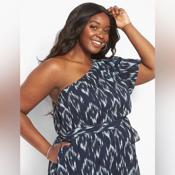 LANE BRYANT NWT One-Shoulder Blue Bubble-Sleeve Ikat Print Midi Dress Sz 28 $110 - Picture 3 of 4